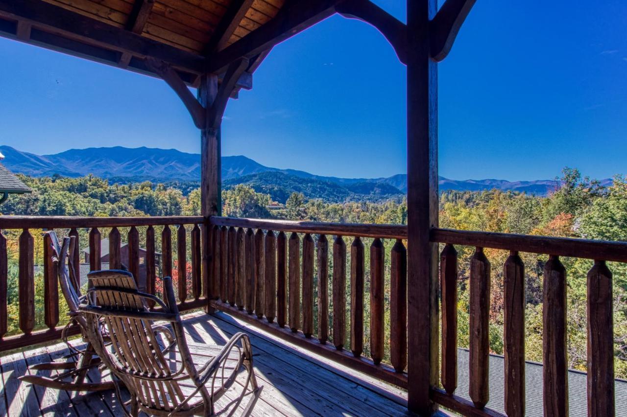 Lazy Bear Lodge, Hot Tub, Resort Pool, Wifi, 1089 Free Tickets Each Paid Day, Dollywood And More Gatlinburg Extérieur photo